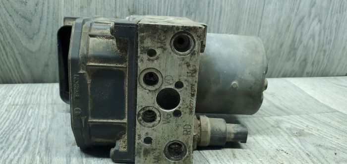 Блок ABS для Peugeot 307 1.6 HDI / 2.0 HDI, 807, Expert (9649988180, 0265234152)