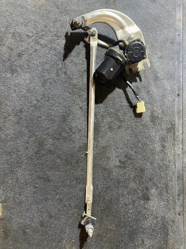 Моторчик двірника з трапецією ВАЗ 2101–2107 (б/в)