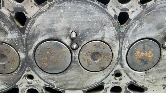 Головка блоку циліндрів (ГБЦ) Peugeot 307 2.0 HDI, оригінал 9633760210, б/в