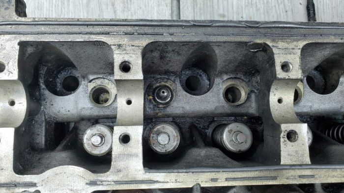 Головка блоку циліндрів (ГБЦ) Peugeot 307 2.0 HDI, оригінал 9633760210, б/в