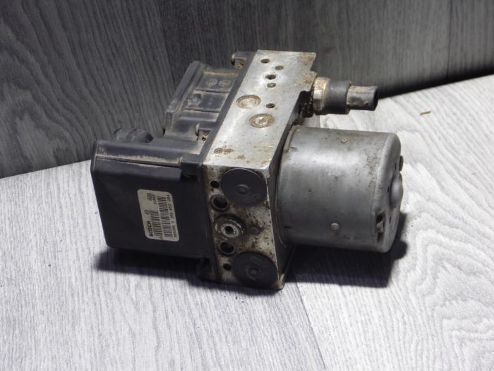 Блок ABS для Peugeot 307 1.6 HDI / 2.0 HDI, 807, Expert (9649988180, 0265234152)