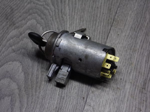 Замок запалювання для ВАЗ 2101 2102 2103 2104 2105 2106 2107 оригінал б/в робочий перевірений купити недорого