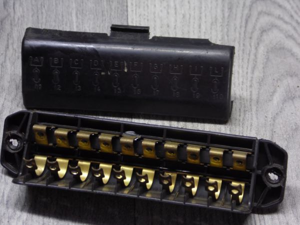 Блок запобіжників для ВАЗ 2101, 2102, 2103, 2106 (б/у)