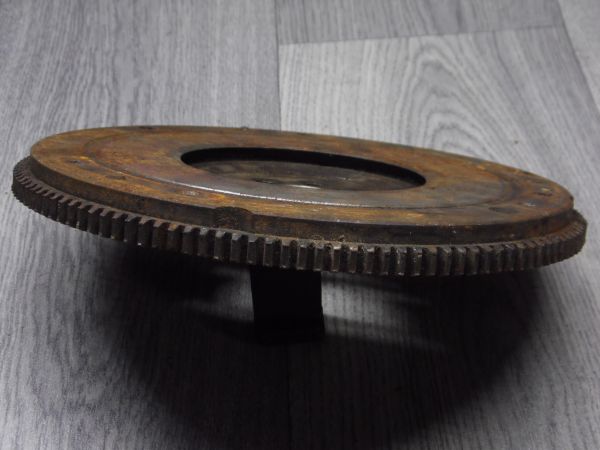 Маховик на ВАЗ 2101–2107  б/в