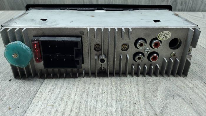 Автомагнітола CYCLONE MP-1061C – Оригінал, б/в, USB, SD, FM для ВАЗ 2101-21099