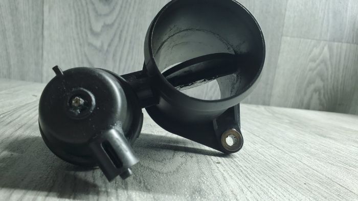 Дросельна заслонка Citroen Peugeot 2.0 HDi 9628693680 — оригінал, б/в, робоча, перевірена